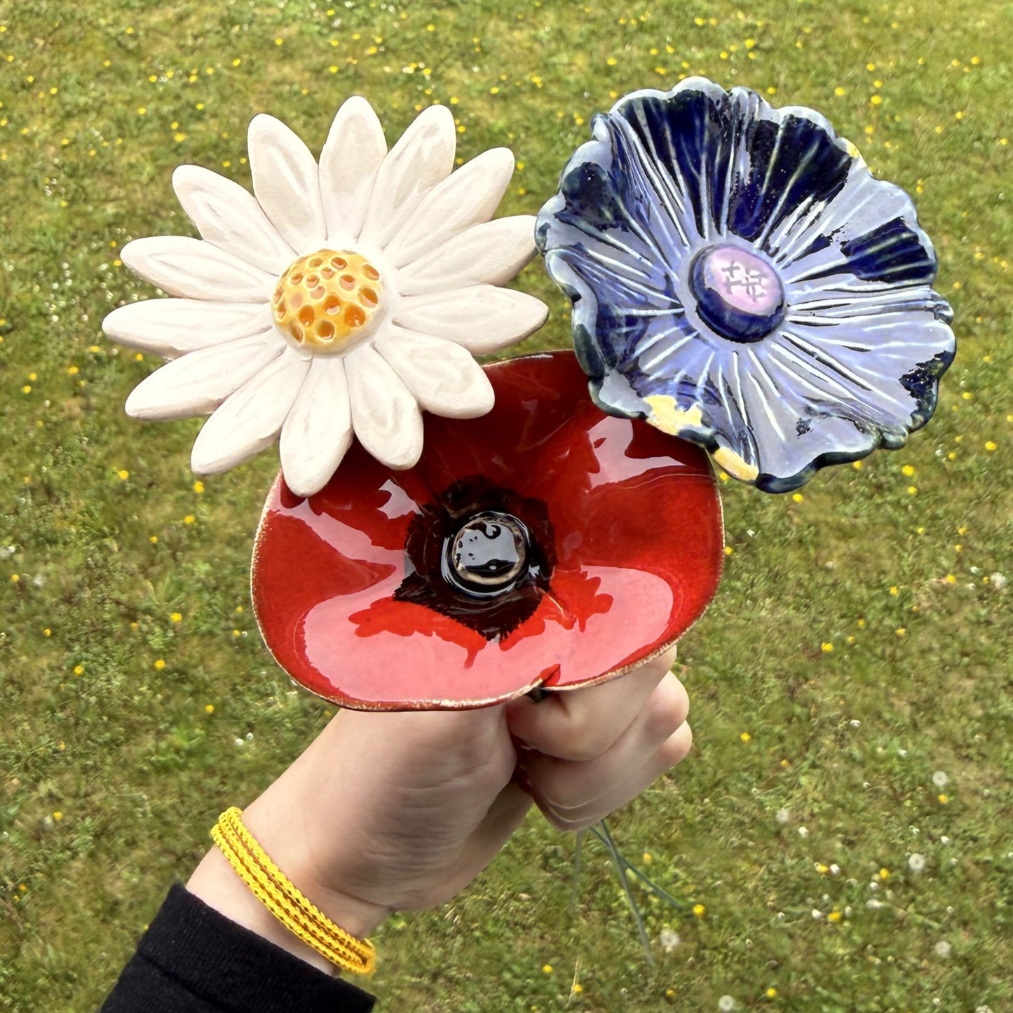 Wildflower bouquet (3 pieces)